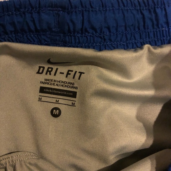 Nike track and field shorts - Picture 4 of 4